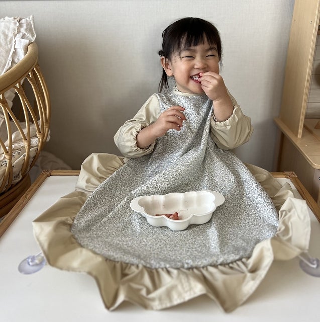 お食事エプロン 袖付き スウィートデザイン Eternal