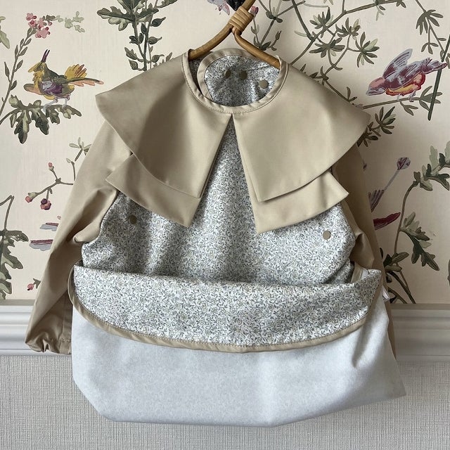 お食事エプロン papillon 袖付き - Eternal