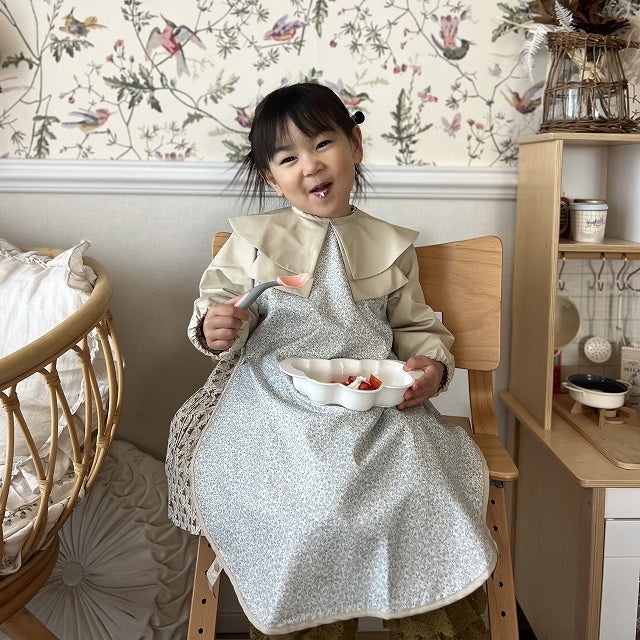 お食事エプロン papillon 袖付き - Eternal