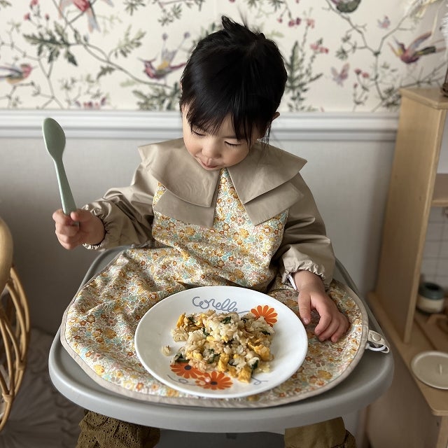 お食事エプロン papillon Meadow