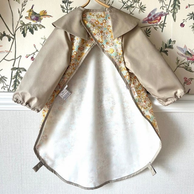 お食事エプロン papillon Meadow